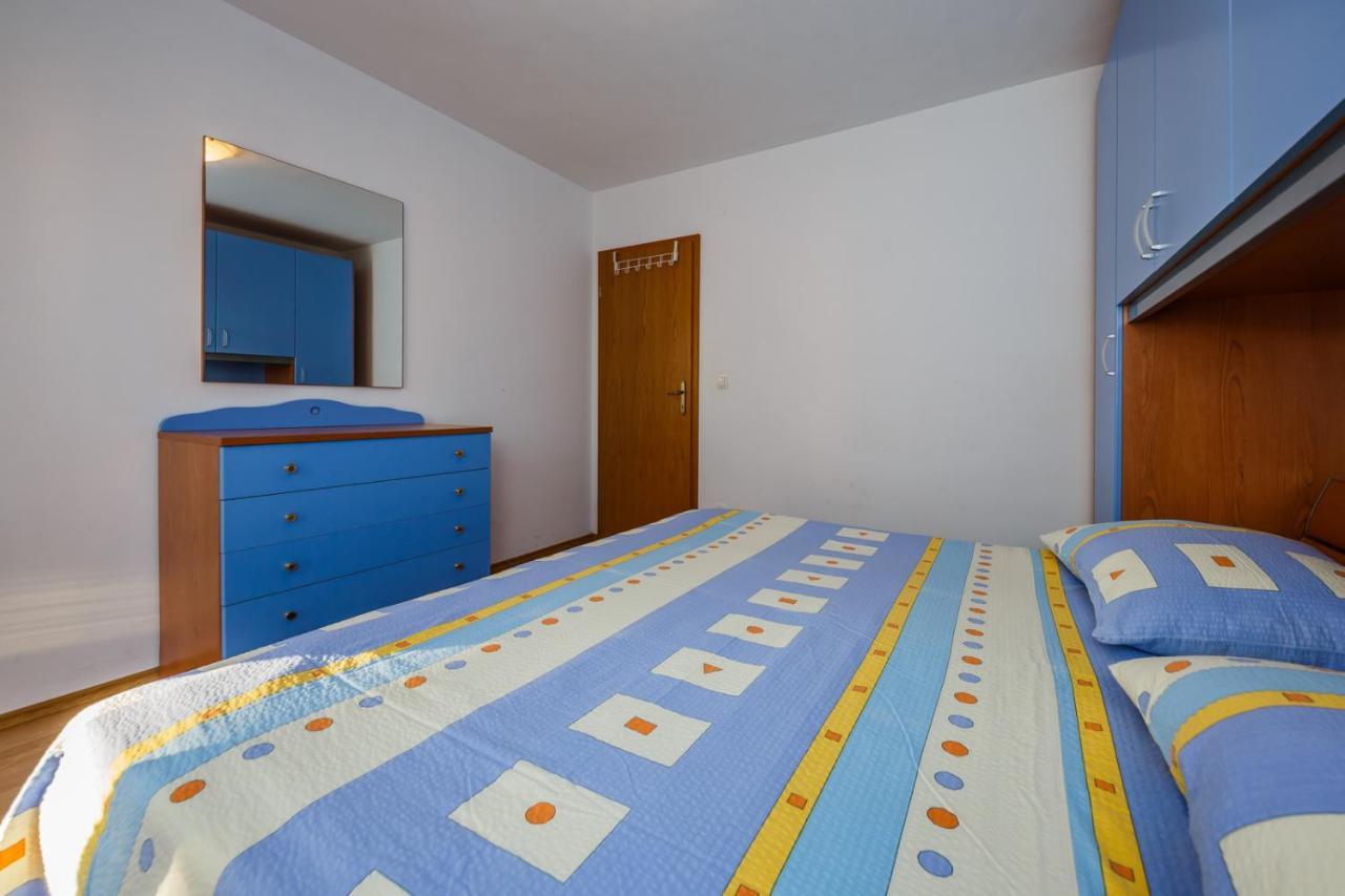 Apartamenty Z Basenem Ilja Rogoznica (Sibenik-Knin) Exterior foto